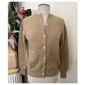 B1 -- Jantzen vintage brown long sleeve elbow patch women's sweater cardigan